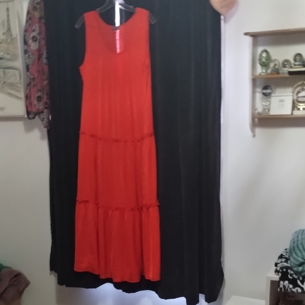 Simple Red Sleeveless Dress